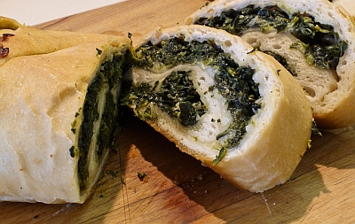 Stromboli: Take Two spinach stromboli 2 400px Stromboli: Take Two